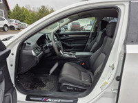 2018 HONDA ACCORD LX (Comes Certified, Car Fax is Available) The 2018 Accord LX is a roomy, efficien... (image 8)
