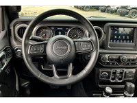 COME SEE WHY ''NOBODY BEATS A DEAL FROM PEEL!'' Your Source for ALL make and models used cars and tr... (image 4)