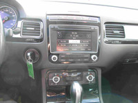 2015 Volkswagen Touareg 4WD with only 135,712km! Equipped with remote keyless entry, power windows,... (image 9)