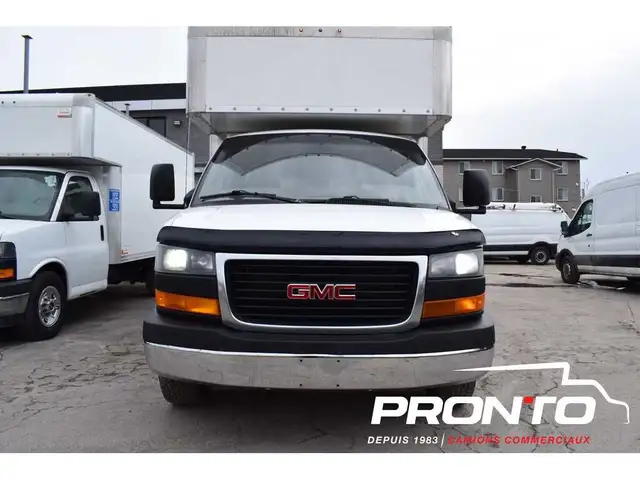 2019 GMC Savana ** 6.0L V8 ** Garantie 2 ans Inclus ** 3500 ** in Cars & Trucks in Laval / North Shore - Image 9