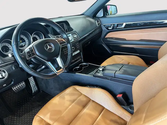 2016 Mercedes-Benz E400 Cabriolet in Cars & Trucks in Calgary - Image 6
