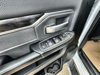 ~An AMVIC licensed dealer~ Safety Equipment ABS And Driveline Traction Control Side Impact Beams Dua... (image 7)
