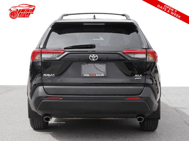 2021 Toyota RAV4 XLE | SUNROOF | ROOF RACK in Cars & Trucks in Mississauga / Peel Region - Image 4
