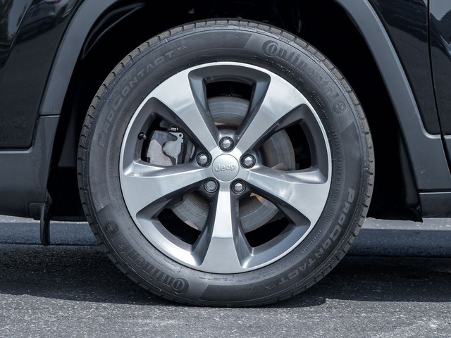 2020 Jeep Cherokee Limited in Cars & Trucks in Oshawa / Durham Region - Image 4