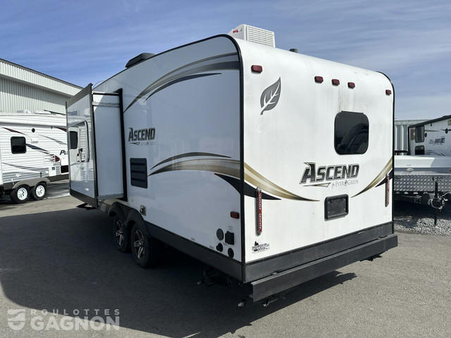 2015 Ascend 231 RBK Roulotte de voyage in Travel Trailers & Campers in Laval / North Shore - Image 4