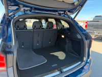 Do not miss out on this low mileage, very well maintained 2022 BMW X1! Nicely optioned with Heated L... (image 7)