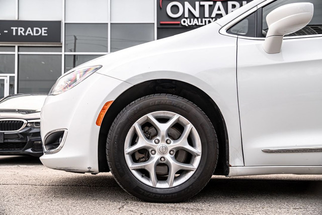 2017 Chrysler Pacifica TOURING-L PLUS | 7 PASS | NAVI | CAM | LE in Cars & Trucks in Mississauga / Peel Region - Image 4