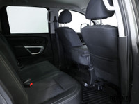 2017 Nissan Titan XD SV Crew Cab 4WD Turbo Diesel Cummins 5.0L, Carfax Certified, No Accidents, Loca... (image 9)