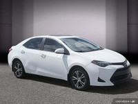 La Toyota Corolla 2018 est une berline compacte reconnue pour sa fiabilité, son efficacité énergétiq... (image 8)