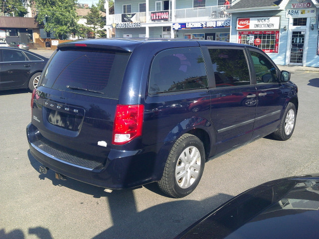 2015 Dodge Grand Caravan Canada Value Package 7 Seater ! in Cars & Trucks in Ottawa - Image 4