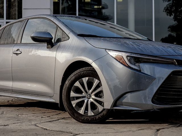 2025 Toyota Corolla Hybrid LE CVT AWD in Cars & Trucks in City of Toronto - Image 3