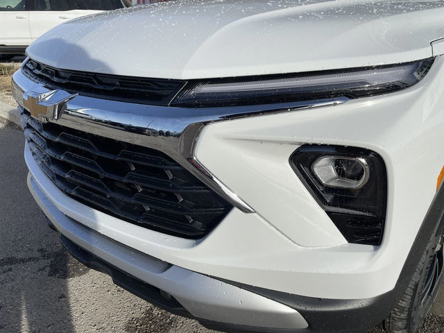2025 Chevrolet Trailblazer LT in Cars & Trucks in Calgary - Image 3