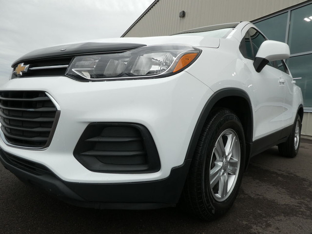  2019 Chevrolet Trax FWD 4dr LS in Cars & Trucks in Moncton - Image 3