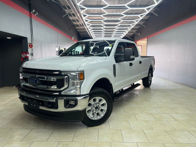 2021 Ford Super Duty F-350 SRW in Cars & Trucks in Edmonton