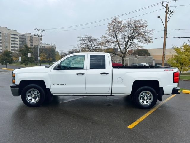 2015 CHEVROLET SILVERADO 1500***4X4-DOUBLE CAB*** DOUBLE CAB-4X4 in Cars & Trucks in City of Toronto - Image 4