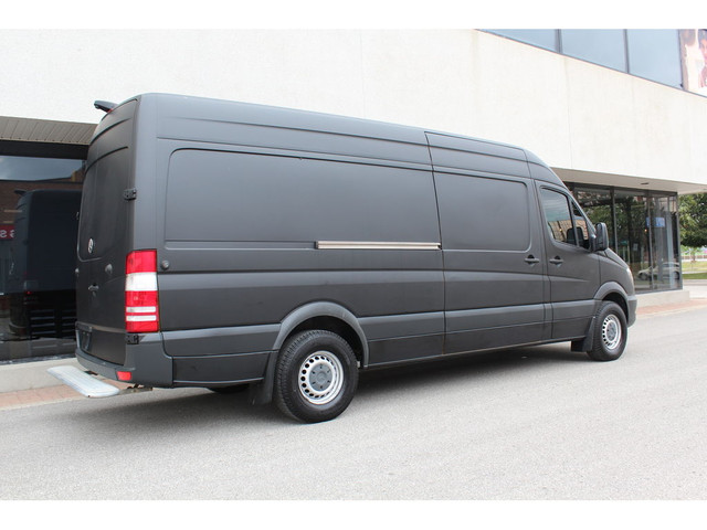 2016 Mercedes-Benz Sprinter 170\" - SHELVES - DIESEL - 3 SEATER in Cars & Trucks in City of Toronto - Image 4