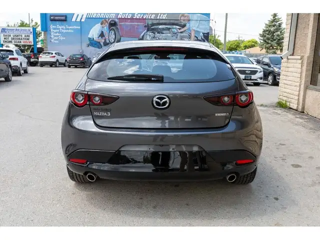2023 Mazda Mazda3 Sport GX | HTD SEATS | CARPLAY | ONE OWNER CLE in Cars & Trucks in Winnipeg - Image 8