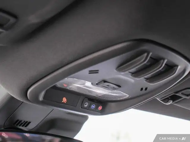 2024 Chevrolet Trax 2RS | Sunroof Pkg | Blind Spot | Low Kms in Cars & Trucks in Hamilton - Image 26