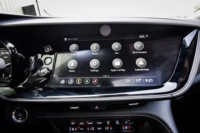 2022 Buick Envision Avenir • SUNROOF • BOSE AUDIO • HUD • LEATHE in Cars & Trucks in Kingston - Image 22
