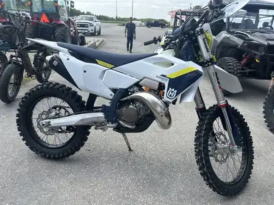 ALL-IN PRICE ? JUST ADD THE TAXES! The Husqvarna Spring Sales Event is on! For this bike, choose bet...