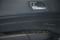 Intégration Bluetooth + Toit Ouvrant + Sièges en Cuir + Sièges Avant Chauffants + Sièges à Mémoire +... (image 9)