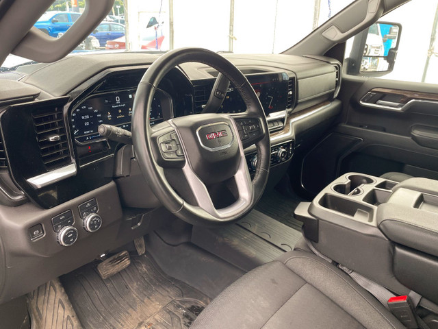 2023 GMC Sierra 1500 ELEVATION CREW V8 4X4 *GR REMORQ MAX* SIEGE in Cars & Trucks in Laurentides - Image 3