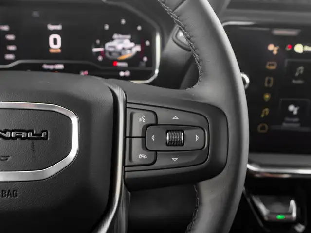 2025 GMC Sierra 3500HD Denali Ultimate dans Autos et camions dans Comté de Strathcona - Image 24