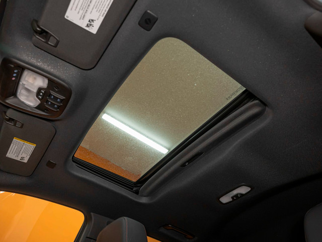 2023 Chevrolet Colorado Z71 CREW 4X4 *TOIT* SIEGES CHAUF *GR. RE in Cars & Trucks in Laurentides - Image 4