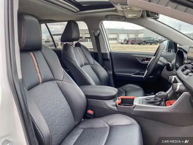 2024 Toyota RAV4 Trail AWD Sunroof Nav Capable Heated Leather in Cars & Trucks in St. Albert - Image 26