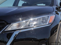 Recent Arrival! 2022 Nissan Kicks SV 4D Sport Utility Super Black CVT with Xtronic FWD 1.6L 4-Cylind... (image 5)
