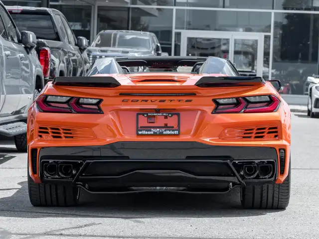 2025 Chevrolet Corvette E-RAY 3LZ- Performance Exhaust in Cars & Trucks in Markham / York Region - Image 13