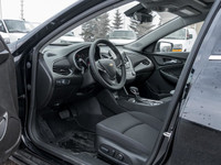 Sophistication, sculpted for the everyday. The 2024 Chevrolet Malibu 1LT offers a harmonious blend o... (image 7)