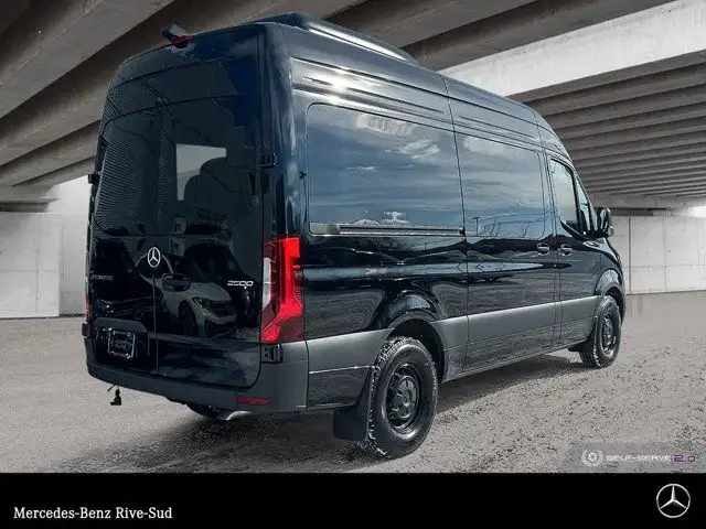 2025 Mercedes-Benz Sprinter 2500 144 Wheelbase High Roof RWD in Cars & Trucks in Longueuil / South Shore - Image 6
