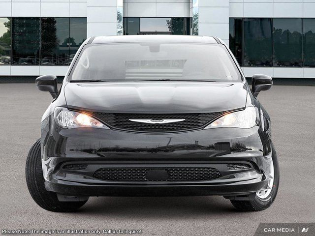 2025 Chrysler Grand Caravan SXT in Cars & Trucks in Calgary - Image 3