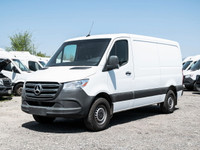 Introducing the 2019 Mercedes-Benz Sprinter 2500 a solid cargo van with strong value and German engi... (image 5)