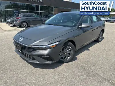Remote Start, Heated Steering Wheel, Blind Spot Detection, Heated Seats, Lane Keep Assist! Full of c...