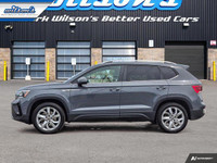 Come see this certified 2022 Volkswagen Taos Comfortline AWD | Pano Roof | Leatherette | Heated Seat... (image 1)