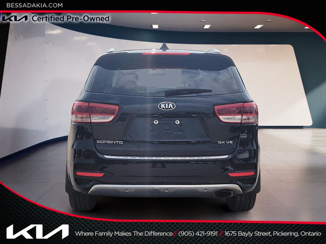 2017 Kia Sorento in Cars & Trucks in Oshawa / Durham Region - Image 3