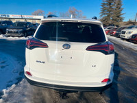 2018 Toyota RAV4 LE Reliable & Affordable SUV!Looking for a dependable SUV that offers excellent val... (image 3)