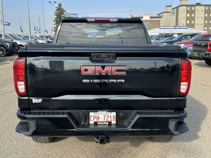 2023 GMC Sierra 1500 PRO *GRAPHITE ED.* 4X4 CREW CAB w/VALUE PKG in Cars & Trucks in Edmonton - Image 4