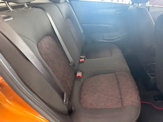 2017 Chevrolet Sonic 5dr HB Auto LT in Cars & Trucks in Longueuil / South Shore - Image 12