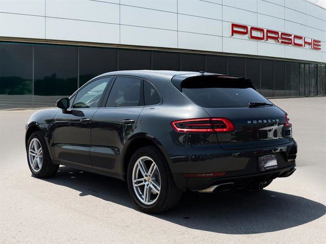 2017 Porsche Macan in Cars & Trucks in London - Image 3