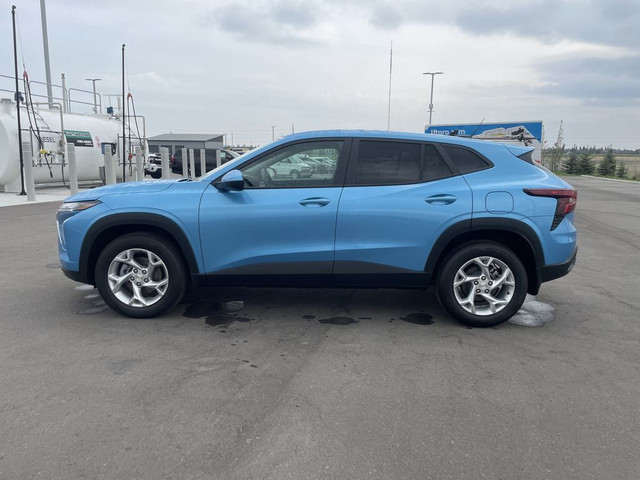 2025 Chevrolet Trax LS in Cars & Trucks in Calgary - Image 4