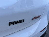 RS | AWD | LEATHER HEATED SEATS | SUNROOF This 2022 Chevrolet Equinox RS AWD is a compact SUV that c... (image 9)