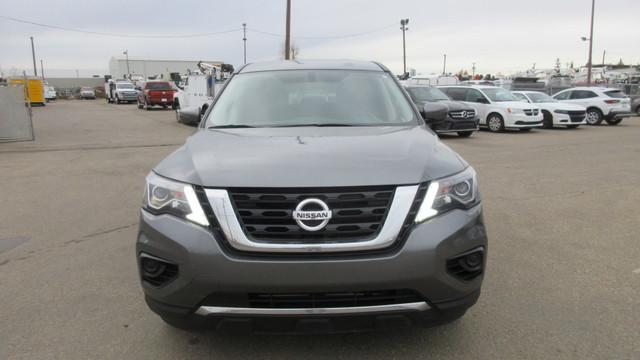2020 Nissan Pathfinder S, 4X4 WITH MINOR HAIL DAMAGE in Cars & Trucks in Edmonton - Image 3