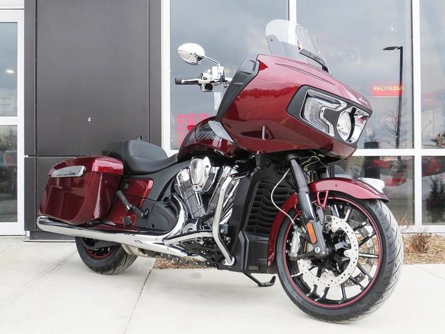 2023 Indian Motorcycle Challenger Limited Maroon Metallic in Street, Cruisers & Choppers in Cambridge