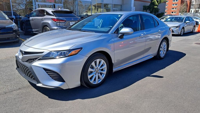 2020 Toyota Camry in Cars & Trucks in Longueuil / South Shore