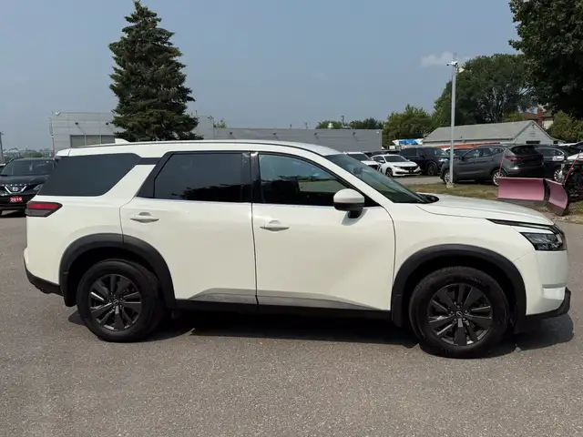 2022 Nissan Pathfinder S in Cars & Trucks in Oshawa / Durham Region - Image 10