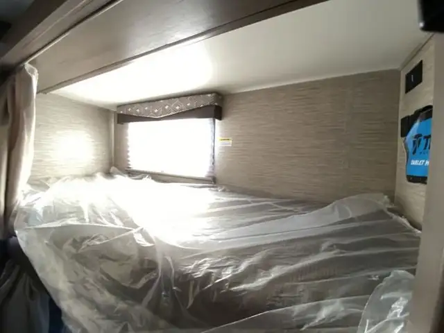 2023 Thor Motor Coach Four Winds 31EV in RVs & Motorhomes in Abbotsford - Image 21