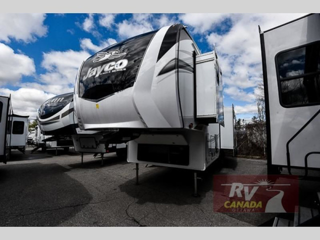 2023 Jayco Eagle HT 30.5CKTS in Travel Trailers & Campers in Ottawa - Image 3